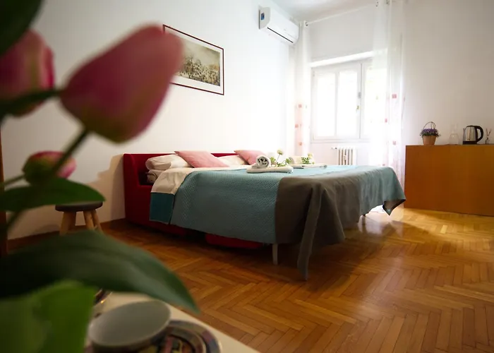Casa Franciska - Near Trastevere & Pamphili Hospedagem domiciliar *